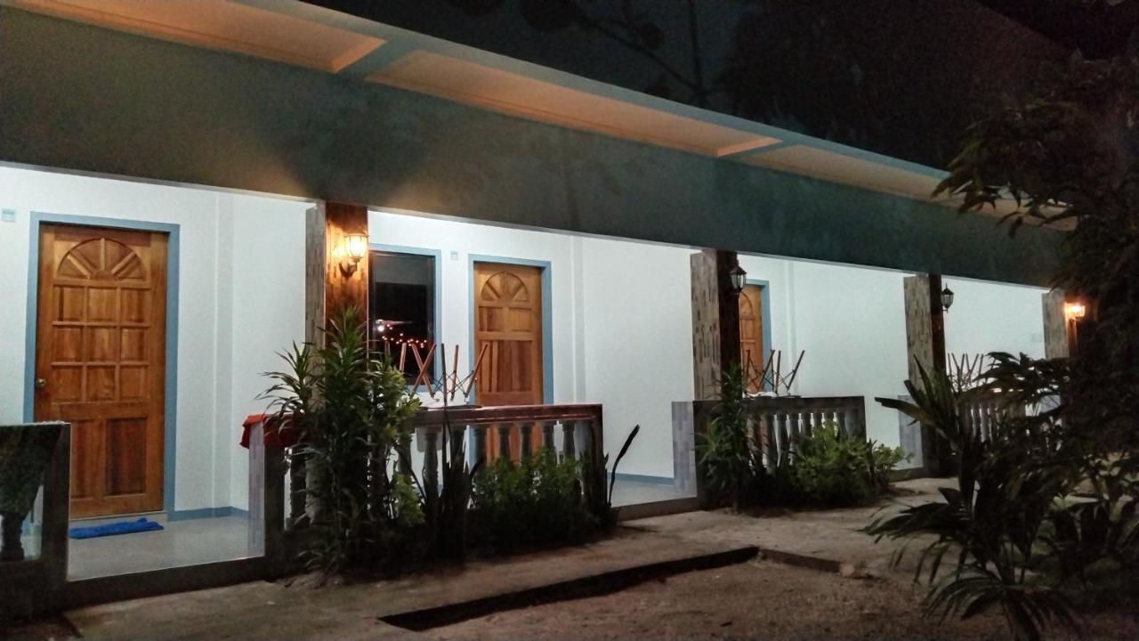 Elen Inn - Malapascua Island Fan Room #2 외부 사진